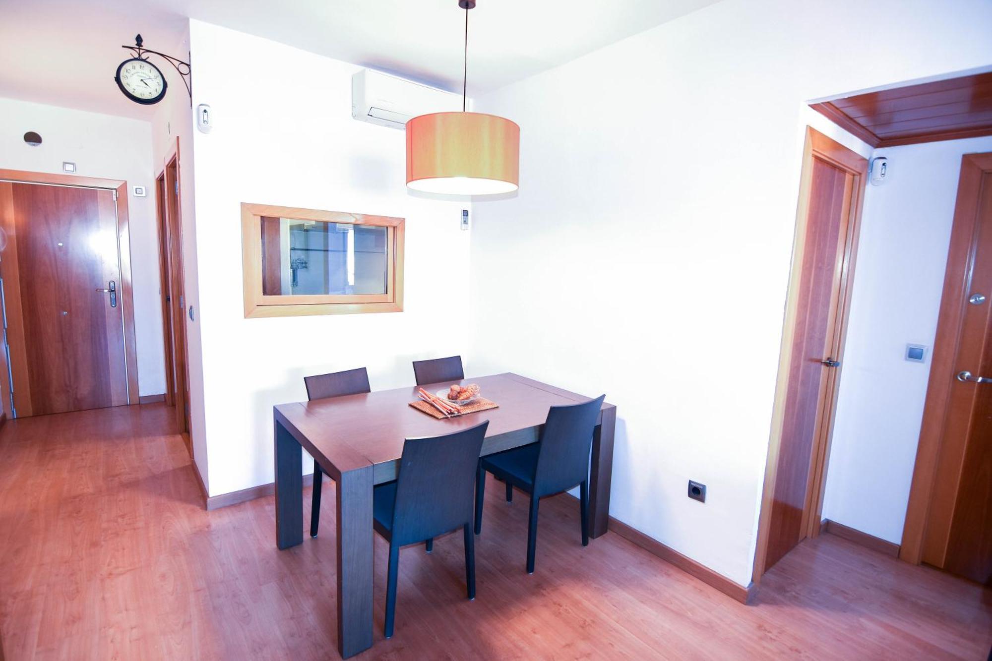 Apartamento Touch The Sky L'Hospitalet de Llobregat Exterior foto