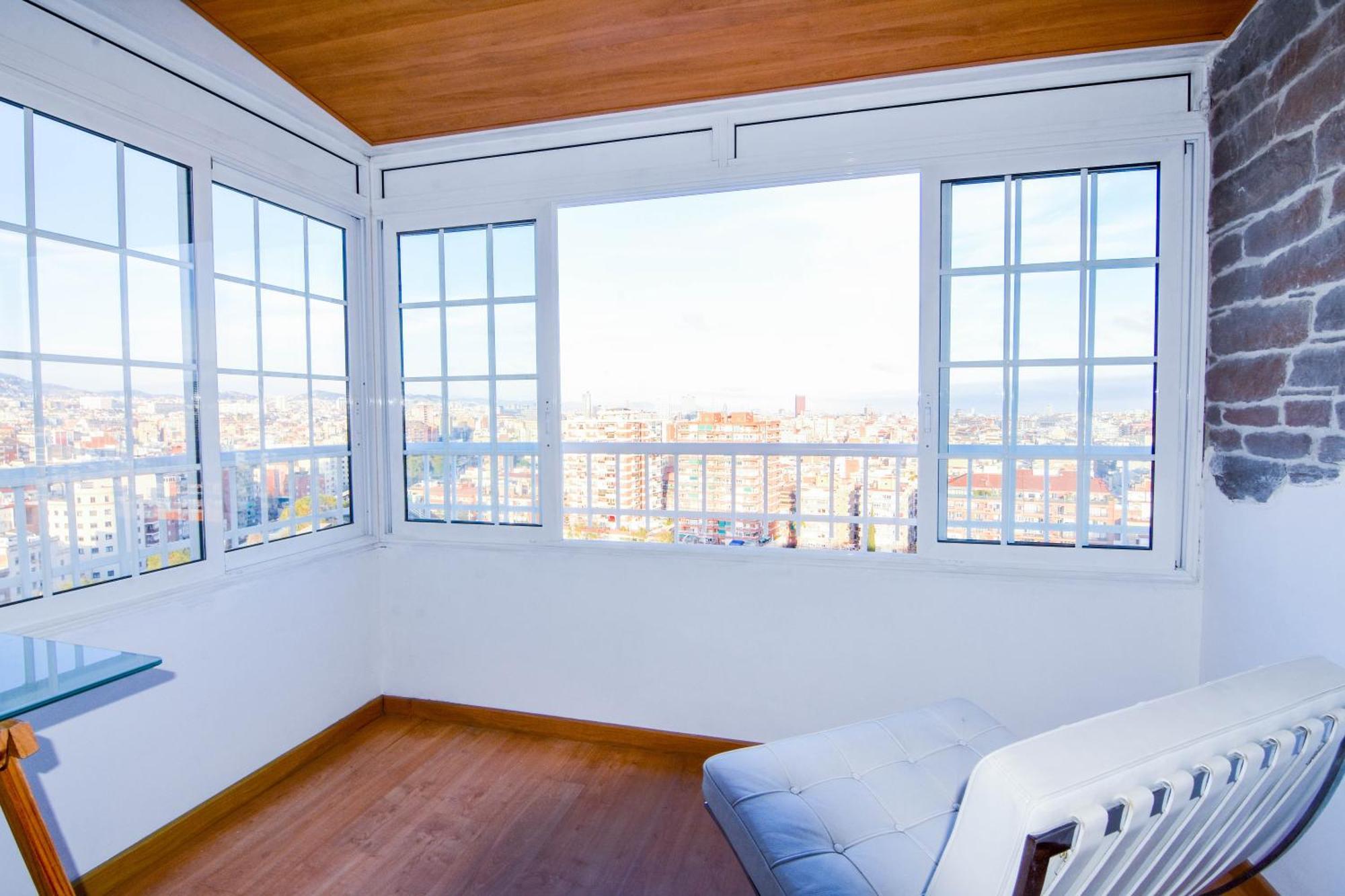 Apartamento Touch The Sky L'Hospitalet de Llobregat Exterior foto
