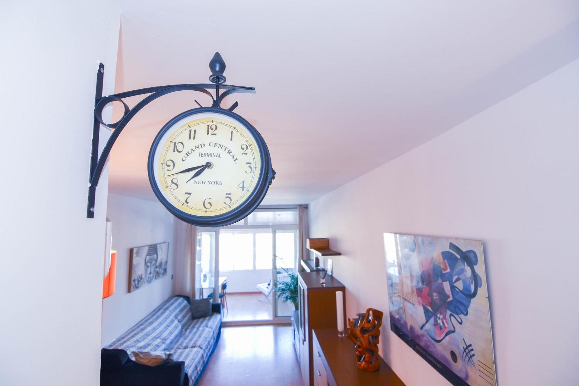 Apartamento Touch The Sky L'Hospitalet de Llobregat Exterior foto